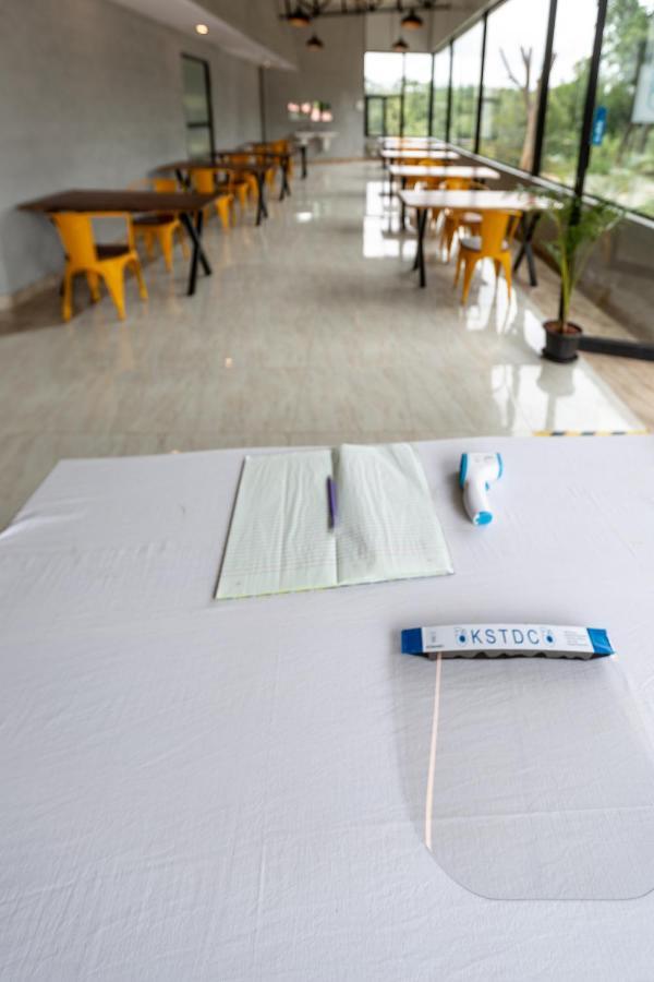 Kstdc Hotel Mayura Nisarga Pearl Valley Anekal Eksteriør billede
